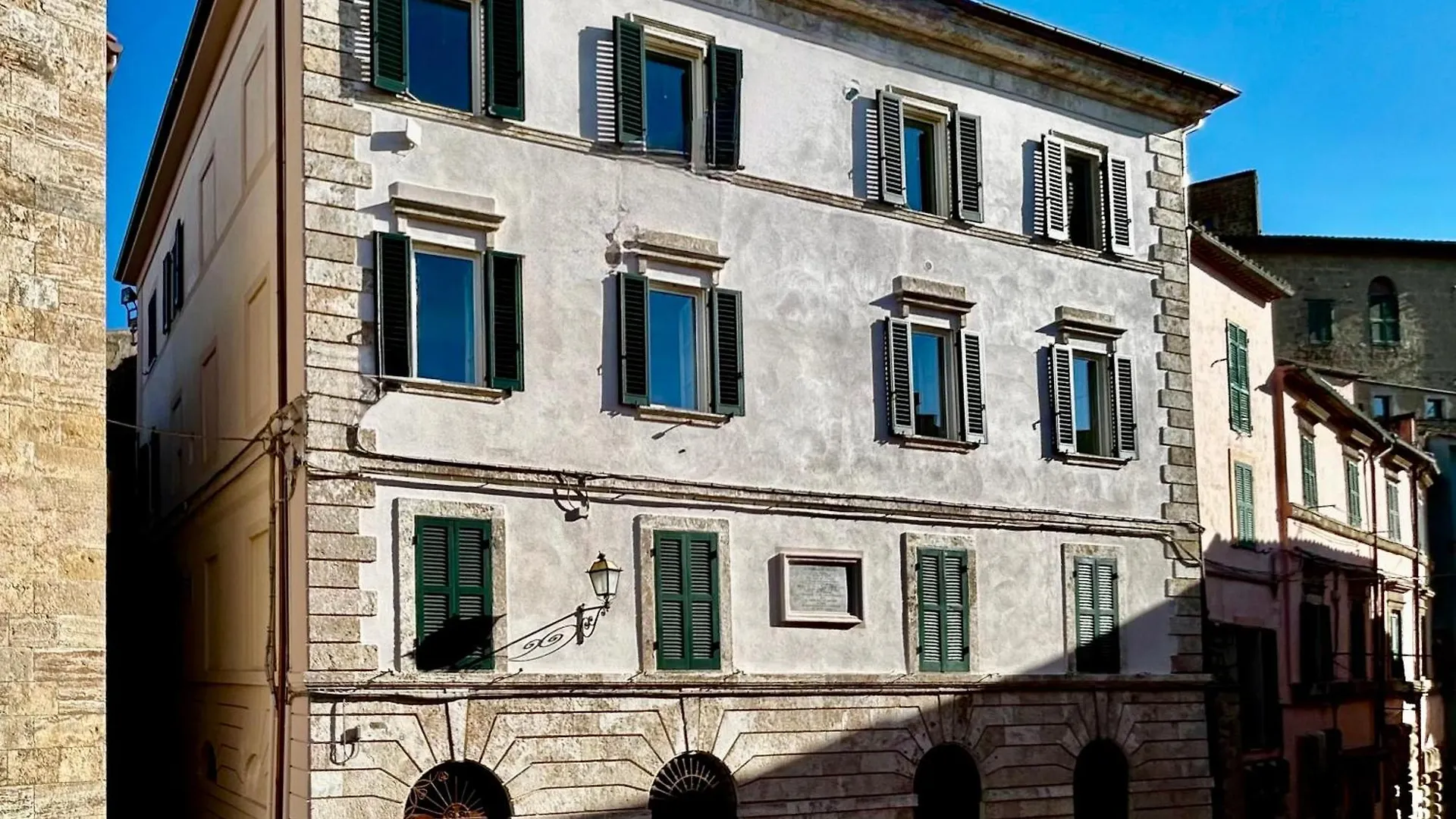 Palazzo Palloni Boutique Apartment Сорано 0*,  Италия
